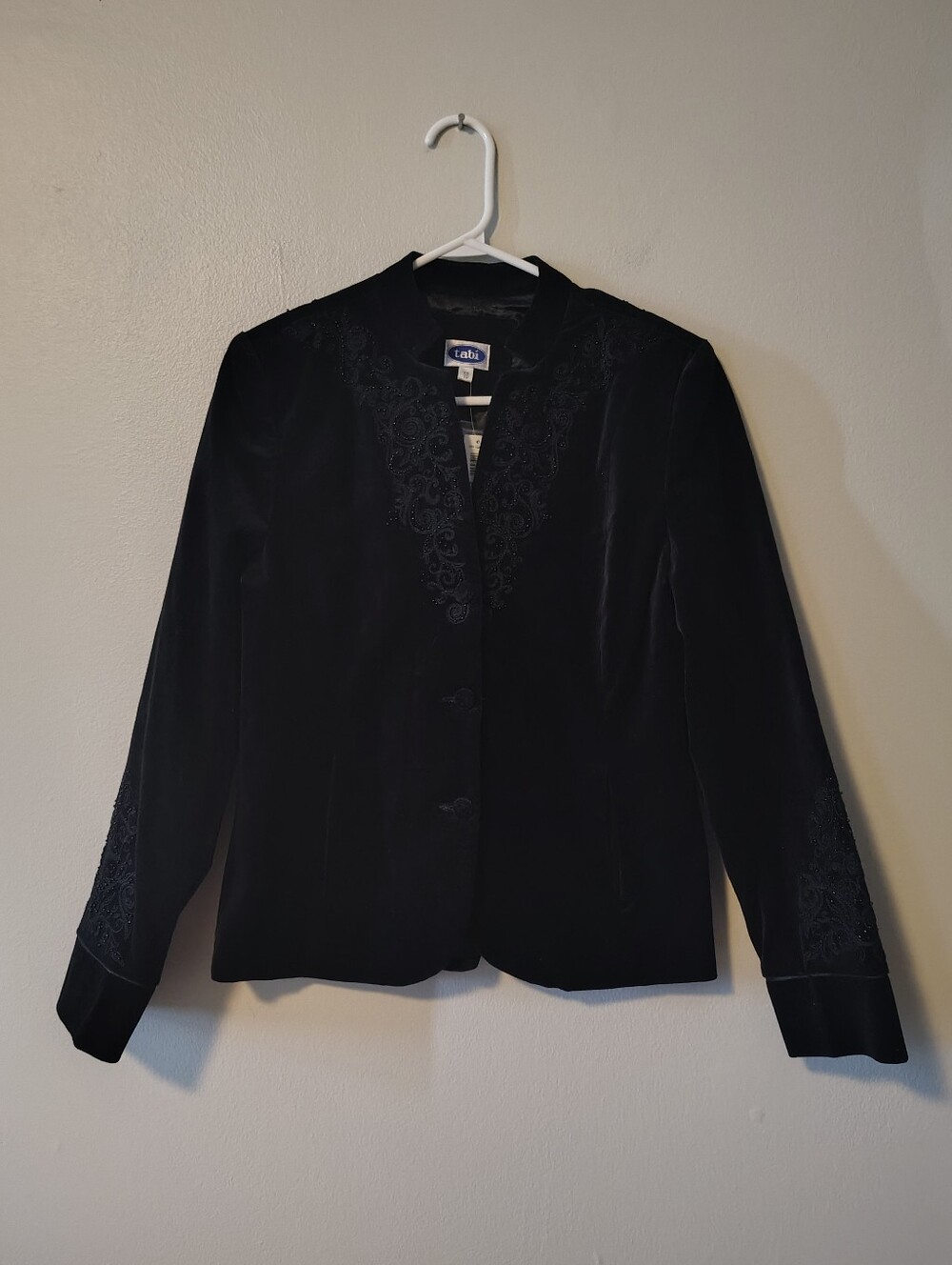 NWT Tabi Black Velvet Blazer Jacket With Beading